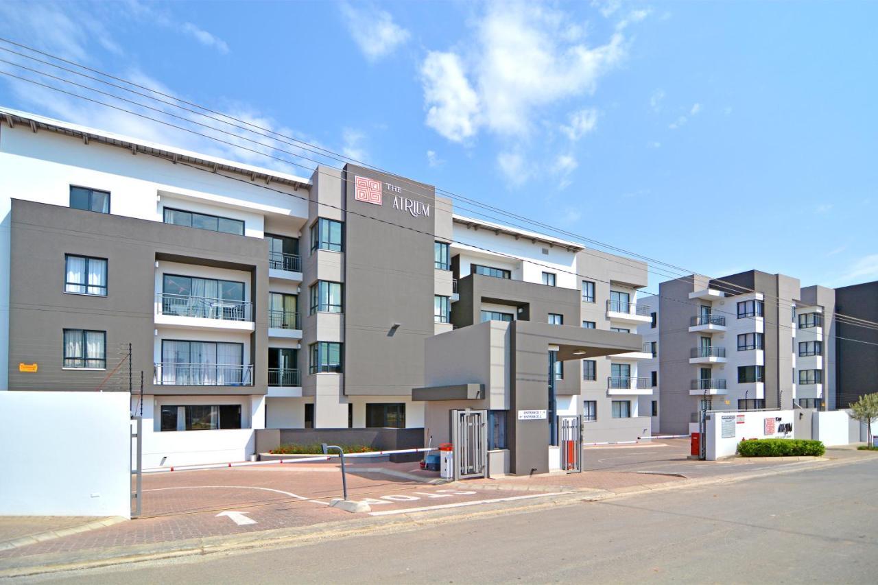 Zwelakho Furnished Apartments The Cube Johannesburg Bagian luar foto